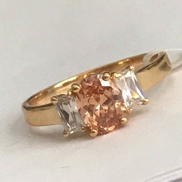 Peach Cubic Zirconia Solitaire Ring Dainty Yellow Gold Plated Size 10 Faux Topaz - Picture 5 of 11